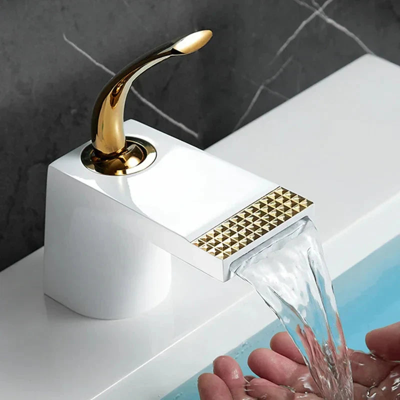 Luxury Tech Velore Tap